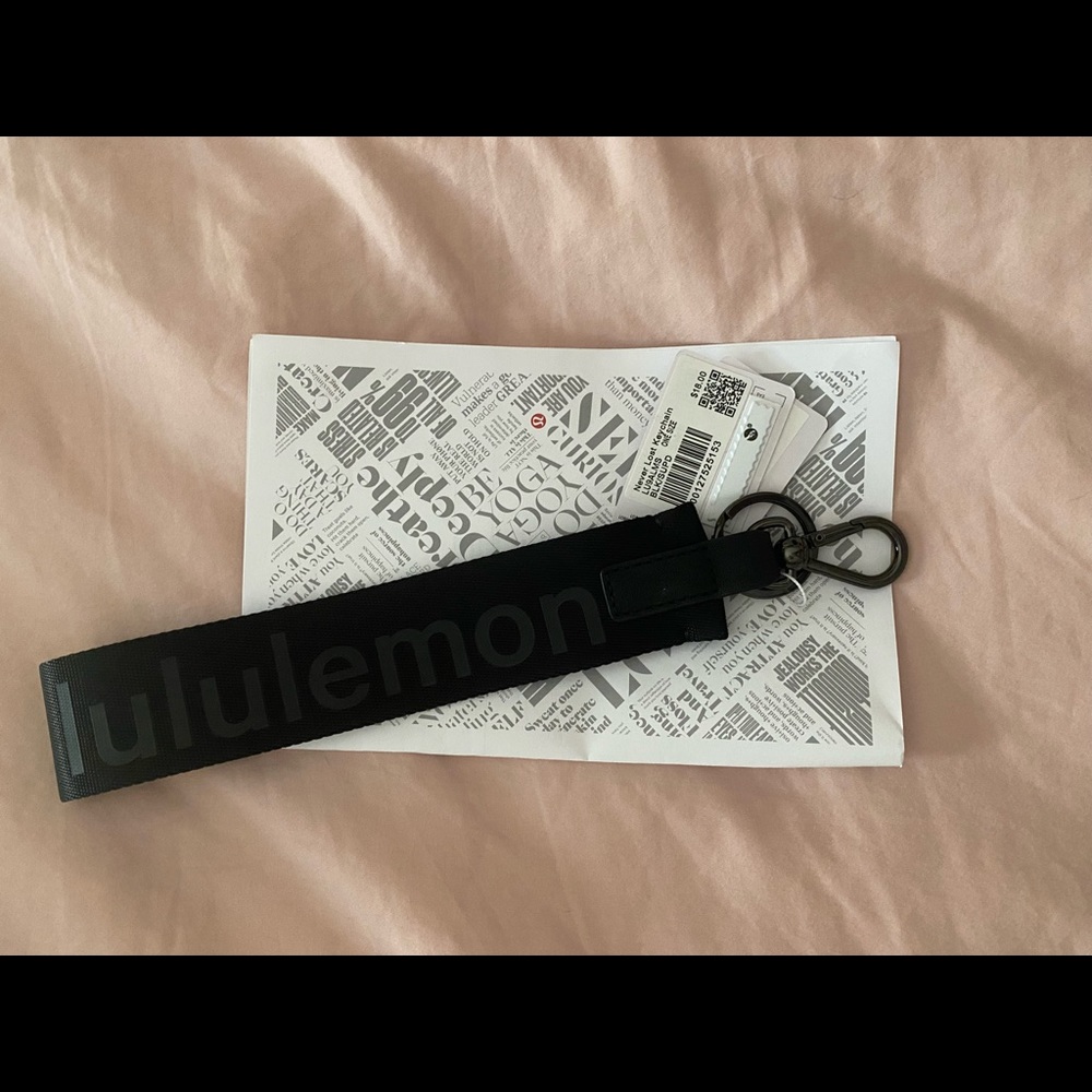 Lululemon Never Lost Keychain